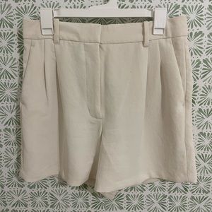 Aritzia Wilfred Effortless Short